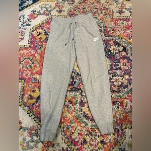 Nike Joggers